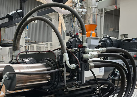 wymiana przewodów, likwidacja wycieków - wtryskarka Szczecin